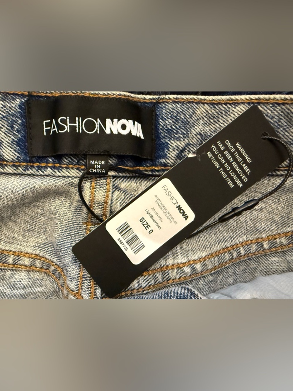 Fashion Nova Light Blue Straight Leg Jeans - Picture 5 of 5